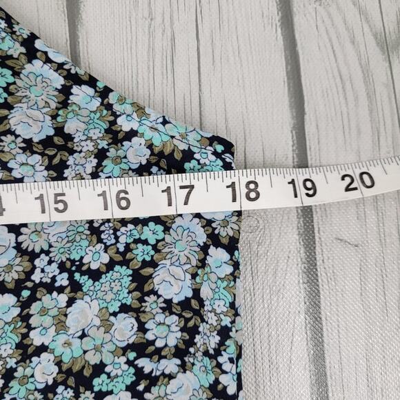 SOHO Jeans New York & Company Floral Top XS - Picture 7 of 11
